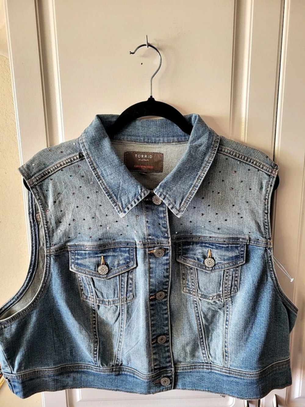 Torrid Rhinestone Denim Crop Vest Blue Size 2